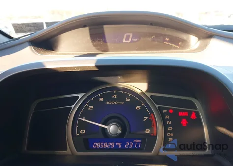 2011 Honda Civic Lx z USA, uszkodzony, nr VIN 19XFA1F51BE048858